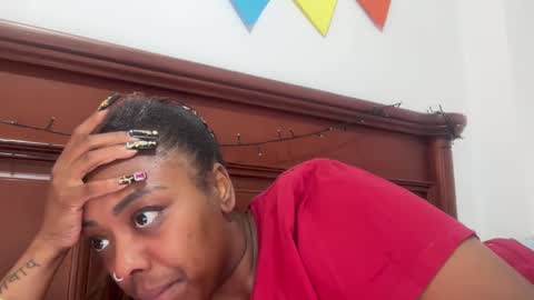 ChocolateCakeQueen online show from November 8, 4:40 pm