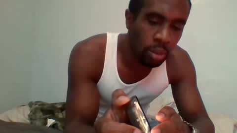 Snapshot of chocolatedolla chatting on January 9, 3:26 am chocolatedolla online show from January 9, 3:26 am