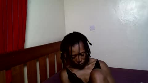 Snapshot of chocolexxy chatting on May 15, 8:05 pm Chocolexxy online show from May 15, 8:05 pm