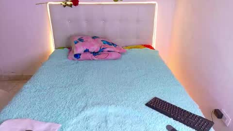   online show from November 20, 5:51 am