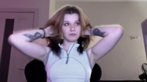 Lissa online show from December 4, 10:29 pm