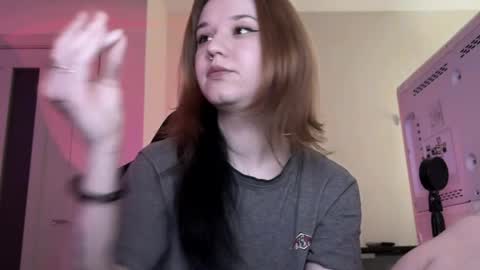 Lissa online show from April 10, 1:11 am