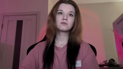 Lissa online show from April 11, 7:18 pm