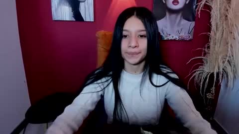 Snapshot of choinam_ra chatting on January 17, 1:46 pm Laura online show from January 17, 1:46 pm