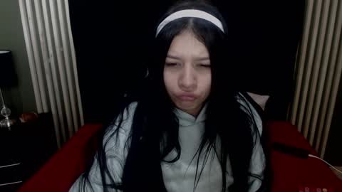 Snapshot of choinam_ra chatting on January 20, 2:14 pm Laura online show from January 20, 2:14 pm