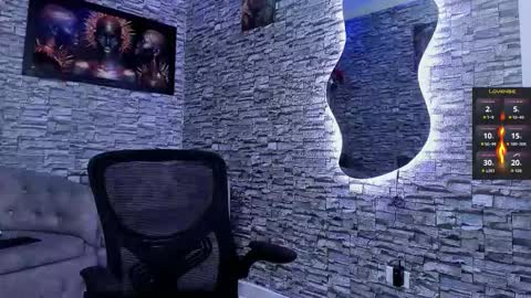 Snapshot of choreythaiylor chatting on March 17, 6:00 pm Chorey Thaylor online show from March 17, 6:00 pm