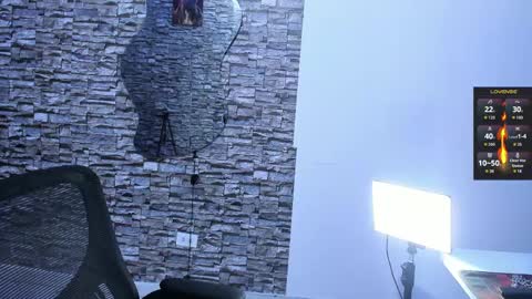 Snapshot of choreythaiylor chatting on March 29, 10:26 am Chorey Thaylor online show from March 29, 10:26 am