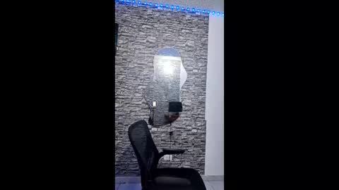 Snapshot of choreythaiylor chatting on April 8, 10:04 am Chorey Thaylor online show from April 8, 10:04 am