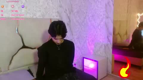 Snapshot of chos_tay chatting on July 1, 11:23 am chos_tay online show from July 1, 11:23 am