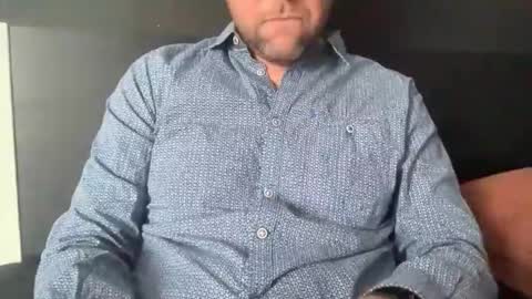 chris13abcd online show from April 21, 10:32 am