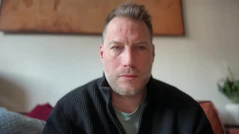 Christian online show from April 11, 8:29 am