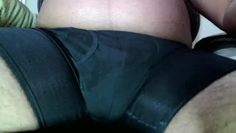 Snapshot of chris4u4fun chatting on October 27, 2:26 am Chris4u4fun online show from October 27, 2:26 am