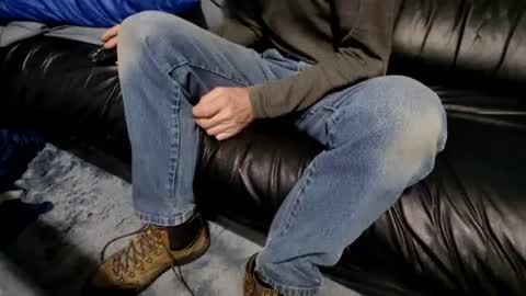 Snapshot of chris526520 chatting on January 5, 4:38 pm chris526520 online show from January 5, 4:38 pm