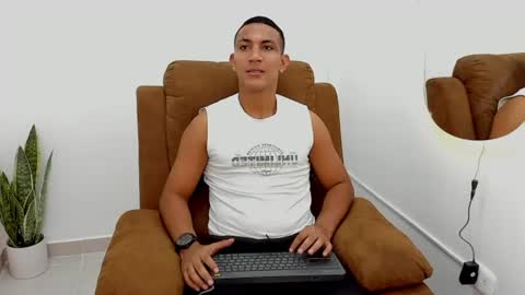 Chris online show from June 24, 11:59 pm