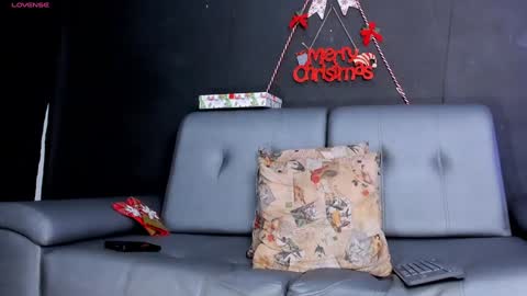 Chriz online show from December 26, 8:42 pm