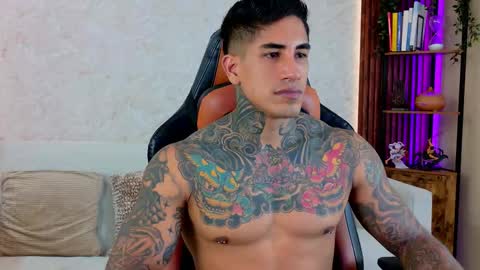 chris reilly online show from March 19, 8:13 pm