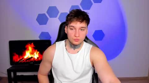 Chris Tyson online show from January 7, 10:40 am