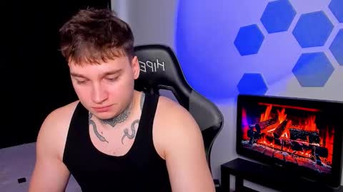 Chris Tyson online show from February 4, 8:09 am