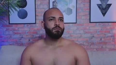 Chris Varden online show from April 13, 7:08 pm