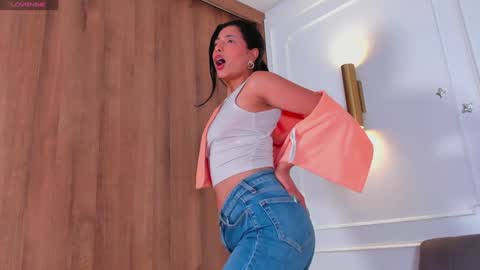 Chrishell online show from December 15, 2:41 am