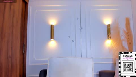 Chrishell online show from February 24, 1:57 am