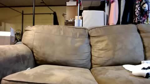 Snapshot of chrisintn chatting on October 20, 10:54 pm chrisintn online show from October 20, 10:54 pm