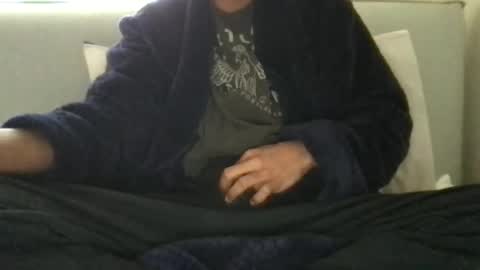Snapshot of chrisjones4504 chatting on June 9, 1:06 am chrisjones4504 online show from June 9, 1:06 am