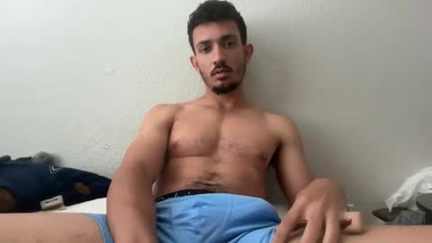 chrislover2125 online show from April 22, 5:47 pm