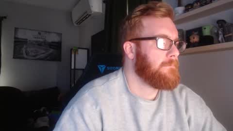 chrismg89 online show from December 11, 5:15 pm
