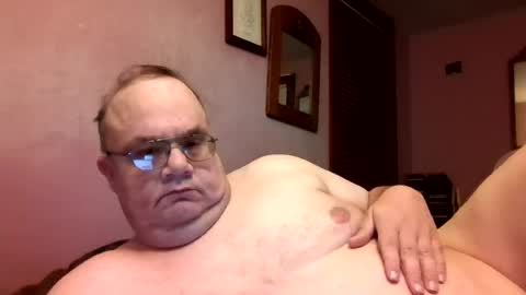 Snapshot of chrismini312 chatting on July 17, 11:50 am Chris The Jerk Off King online show from July 17, 11:50 am