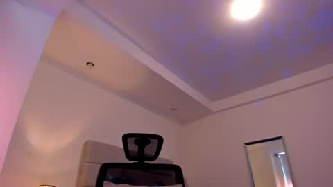 chrismorgan24 online show from April 19, 6:10 pm