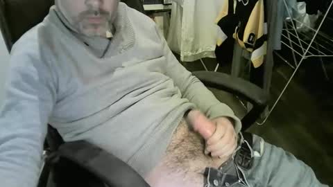 chrisprngr online show from January 7, 11:34 am