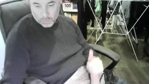 chrisprngr online show from February 11, 10:04 pm