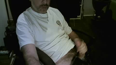 Snapshot of chrisprngr chatting on July 28, 6:20 pm chrisprngr online show from July 28, 6:20 pm