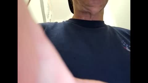 Snapshot of chrispycum chatting on November 22, 9:25 pm Chris online show from November 22, 9:25 pm