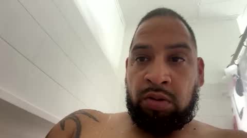 chrisr4203 online show from March 26, 1:33 am