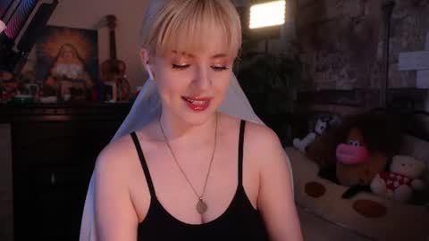 chriss_foxx online show from June 11, 3:32 pm