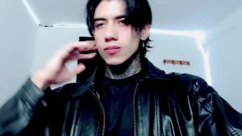 Snapshot of chriss_opp chatting on January 29, 7:43 pm CHRIS INDEPENT MODEL online show from January 29, 7:43 pm