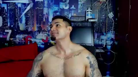 Chriss Stewart online show from June 23, 2:20 am