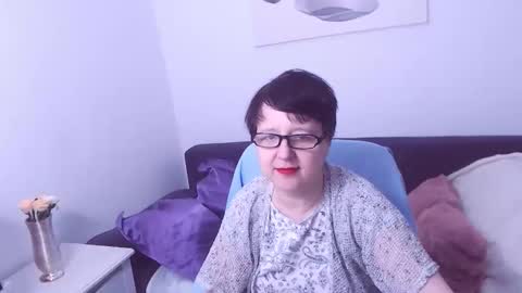 Christa online show from November 7, 8:09 pm