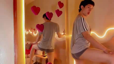 Snapshot of christian_foxx chatting on February 14, 1:52 pm Christian online show from February 14, 1:52 pm