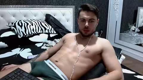 Snapshot of christianhot_ chatting on December 10, 5:00 pm Master Gab online show from December 10, 5:00 pm