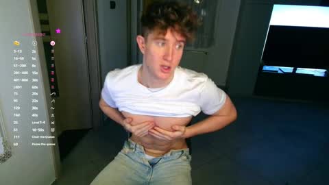 Snapshot of christianlevine_ chatting on October 23, 4:50 pm UPVOTE ME ------ ILL DO SOMETHING FOR FREE online show from October 23, 4:50 pm