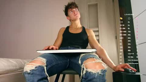 UPVOTE ME ------  ILL DO SOMETHING FOR FREE online show from December 5, 4:47 pm