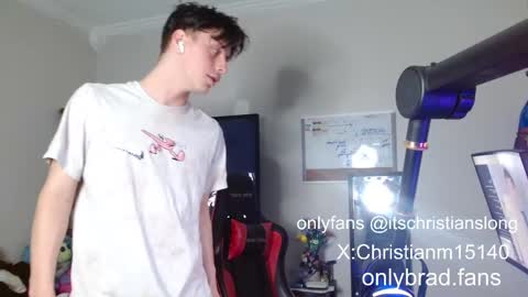 Snapshot of christianslong chatting on September 26, 11:31 pm christianslong online show from September 26, 11:31 pm