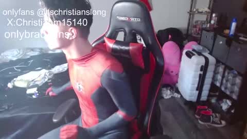 Snapshot of christianslong chatting on September 29, 10:36 pm christianslong online show from September 29, 10:36 pm