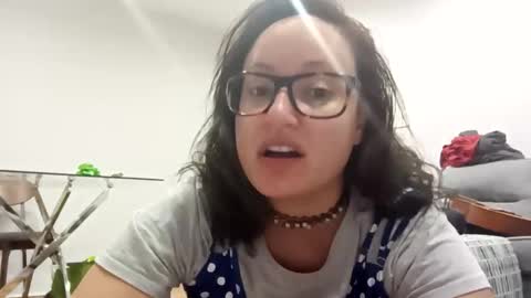 Snapshot of christianslutt chatting on December 1, 1:54 am christianslutt online show from December 1, 1:54 am