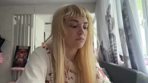 Snapshot of christiechorney chatting on June 23, 12:58 pm christiechorney online show from June 23, 12:58 pm