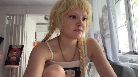 Snapshot of christiechorney chatting on July 17, 9:05 am christiechorney online show from July 17, 9:05 am