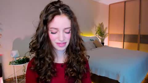 christinaconteeree online show from October 9, 1:53 pm